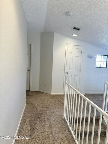 6041 N Reliance Drive, Tucson, AZ 85704