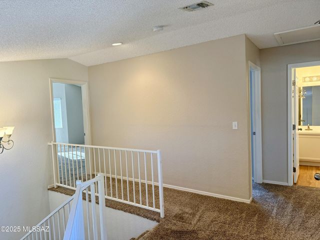 6041 N Reliance Drive, Tucson, AZ 85704