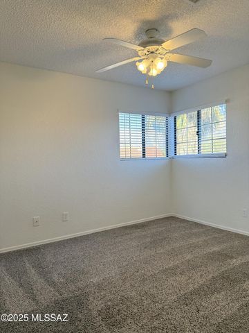 6041 N Reliance Drive, Tucson, AZ 85704