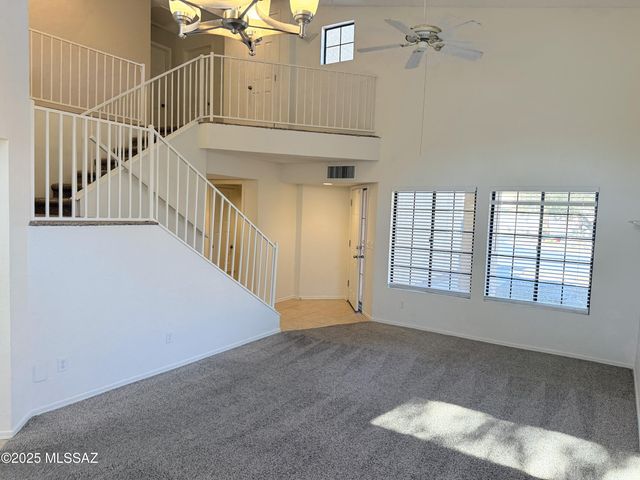 6041 N Reliance Drive, Tucson, AZ 85704