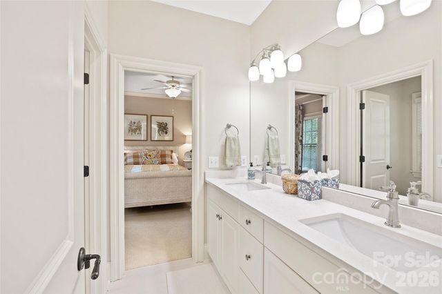 3415 Indian Meadows Lane, Charlotte, NC 28210