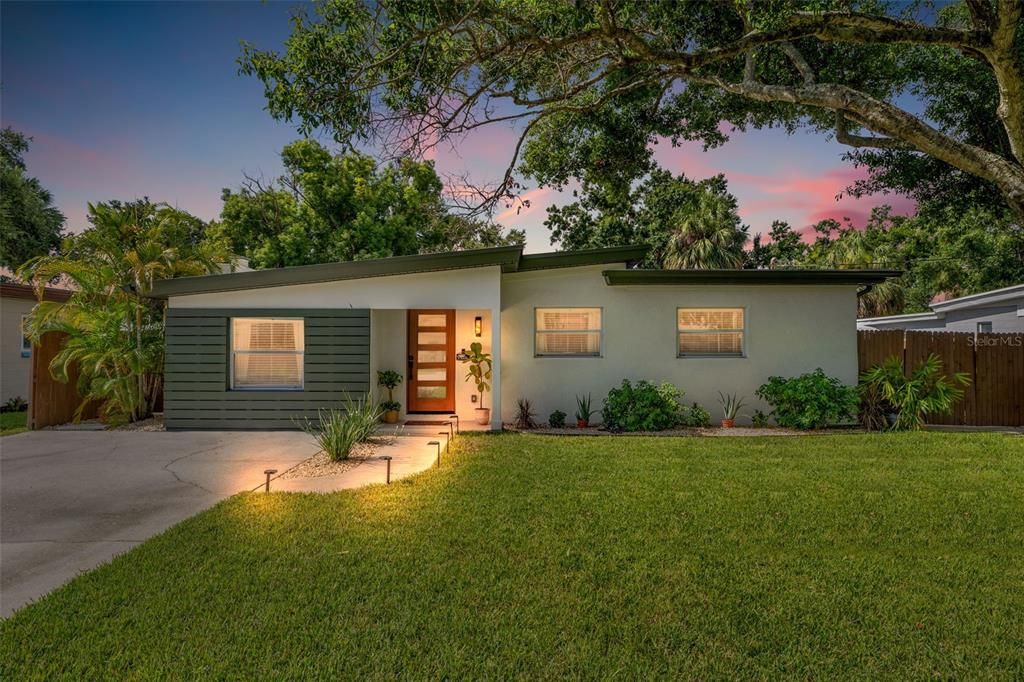 3518 W PAUL AVENUE, Tampa, FL 33611