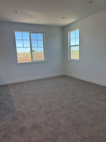 3013 Brentridge St, Lathrop, CA 95330