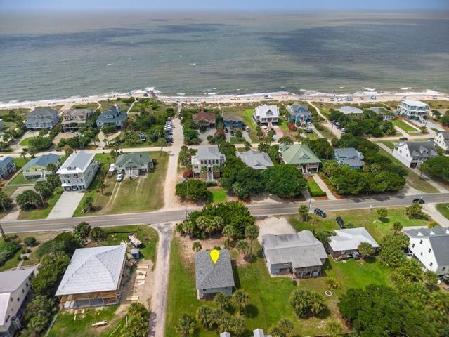 3001 Palmetto Boulevard, Edisto Island, SC 29438