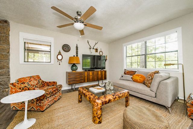 199 Pine Hill Estates Rd., Higden, AR 72067