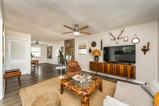 199 Pine Hill Estates Rd., Higden, AR 72067