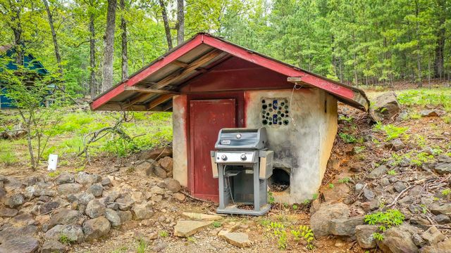 199 Pine Hill Estates Rd., Higden, AR 72067