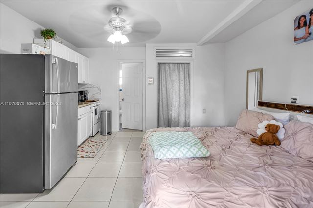 2900 SW 19th Street, Miami, FL 33145