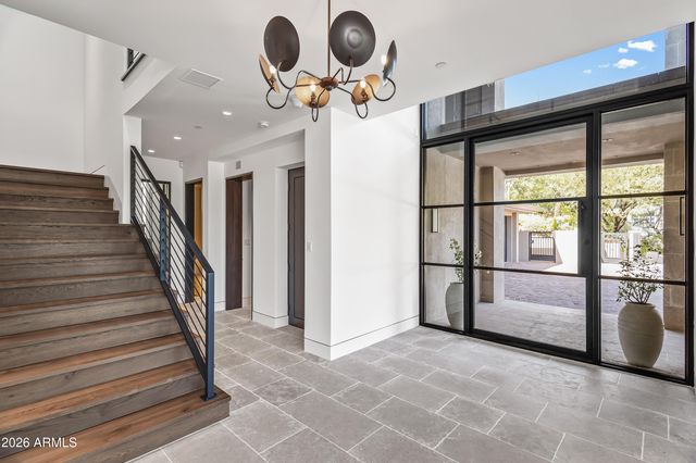 4536 E FOOTHILL Drive, Paradise Valley, AZ 85253