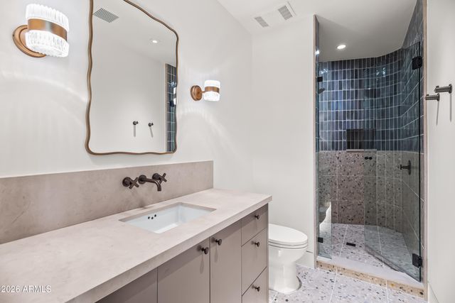 4536 E FOOTHILL Drive, Paradise Valley, AZ 85253