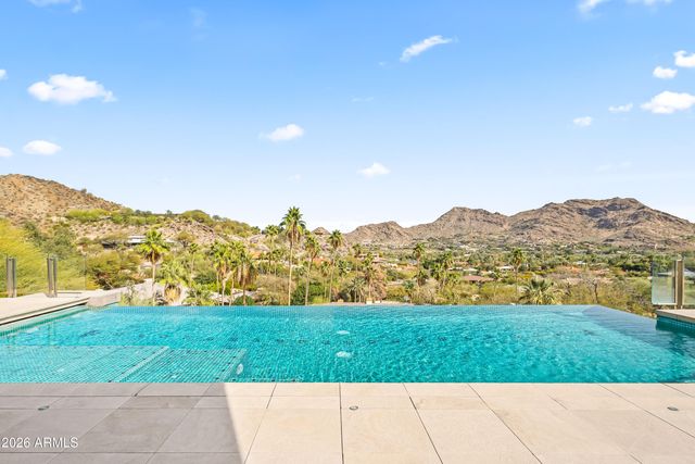 4536 E FOOTHILL Drive, Paradise Valley, AZ 85253