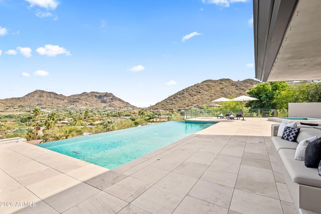 4536 E FOOTHILL Drive, Paradise Valley, AZ 85253