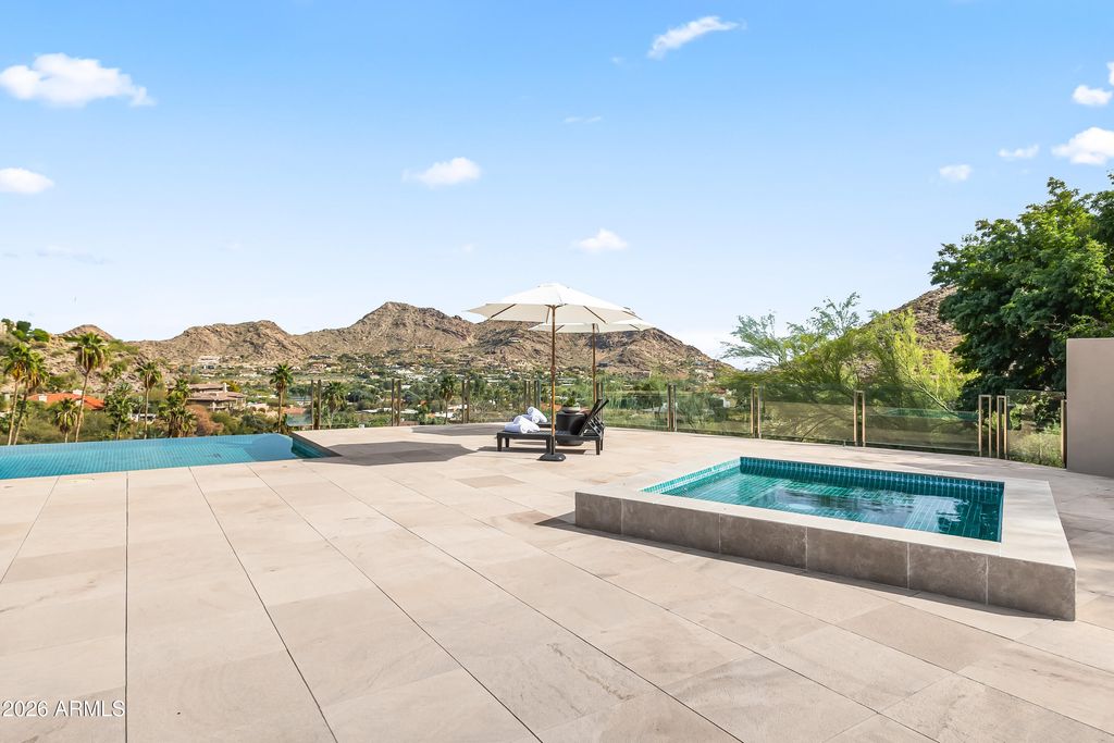 Image 49 of property listing at 4536 E FOOTHILL Drive, Paradise Valley, AZ 85253