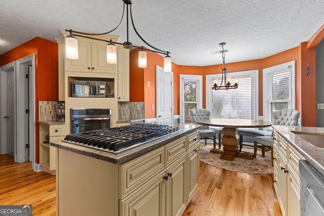 1104 Brookfield Drive SE, Conyers, GA 30013