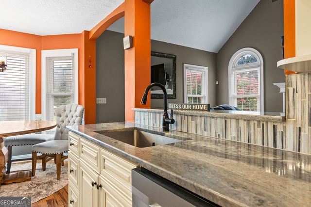 1104 Brookfield Drive SE, Conyers, GA 30013