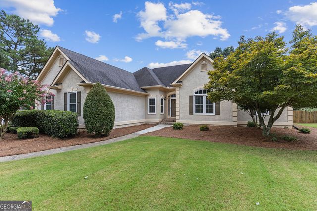 1104 Brookfield Drive SE, Conyers, GA 30013