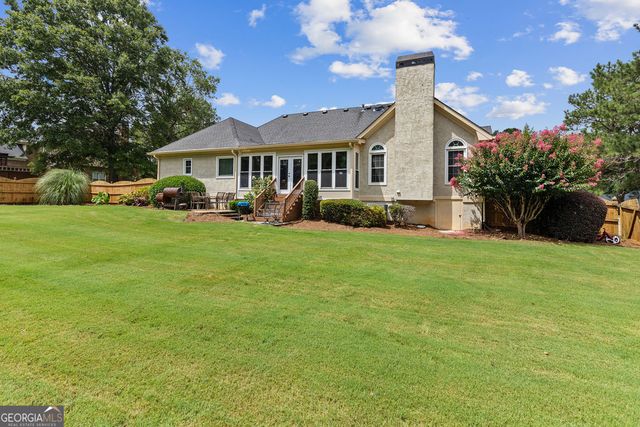 1104 Brookfield Drive SE, Conyers, GA 30013