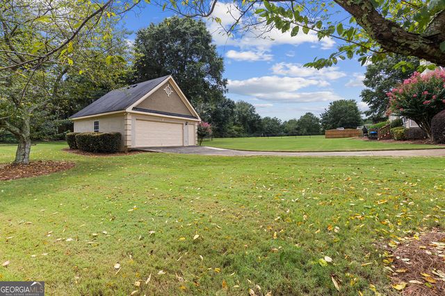 1104 Brookfield Drive SE, Conyers, GA 30013