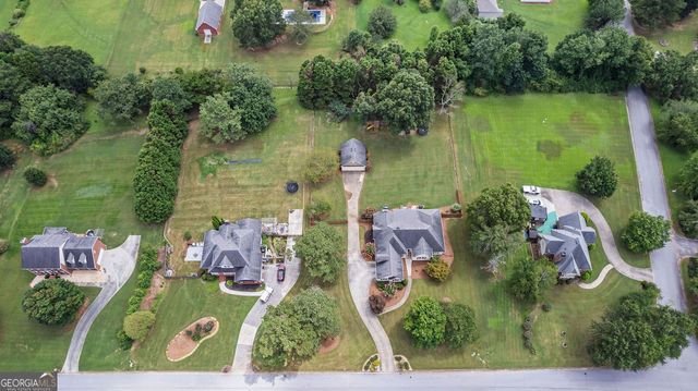 1104 Brookfield Drive SE, Conyers, GA 30013