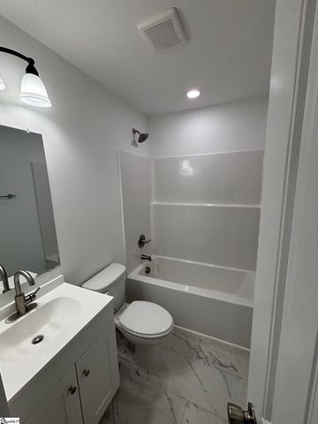 309 S Lee Street, Chesnee, SC 29323