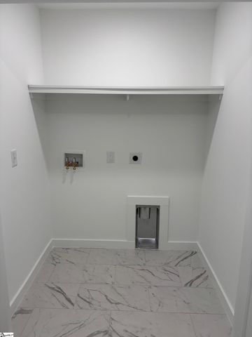 309 S Lee Street, Chesnee, SC 29323