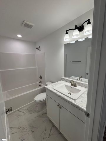 309 S Lee Street, Chesnee, SC 29323