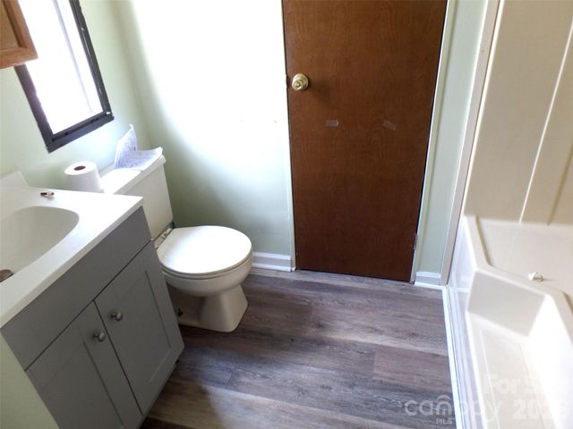 3333 Hunawill Street 2, Claremont, NC 28610