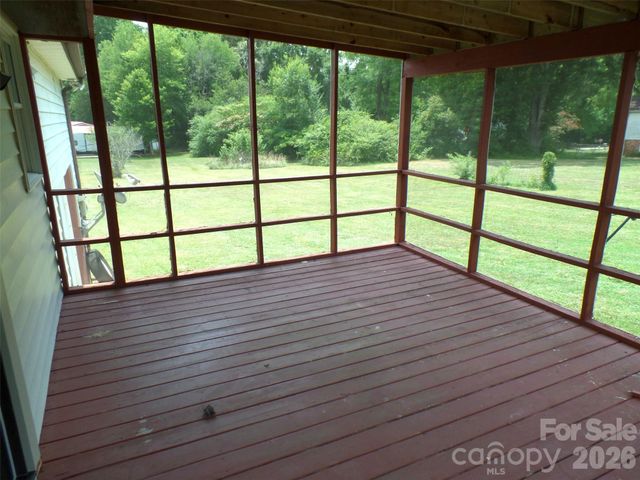 3333 Hunawill Street 2, Claremont, NC 28610