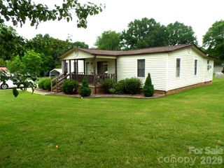 3333 Hunawill Street 2, Claremont, NC 28610