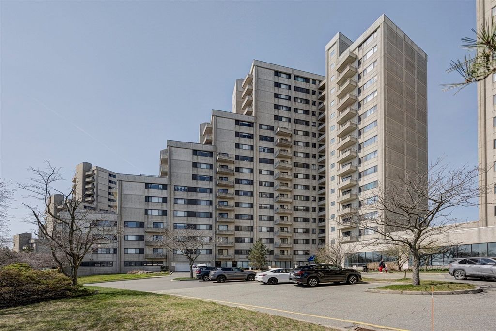 376 Ocean Ave 1002, Revere, MA 02151