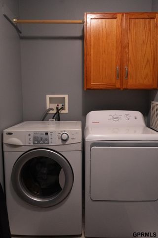 7823 N 156th Avenue, Bennington, NE 68007