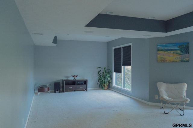 7823 N 156th Avenue, Bennington, NE 68007