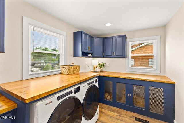 2012 Northwood Drive, Johnson City, TN 37601