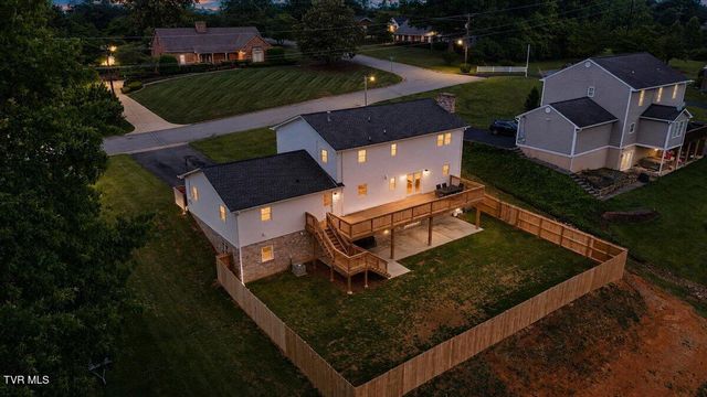 2012 Northwood Drive, Johnson City, TN 37601