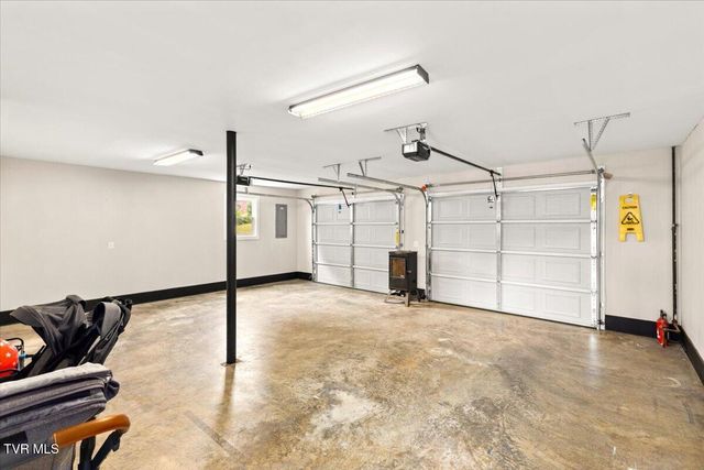 2012 Northwood Drive, Johnson City, TN 37601