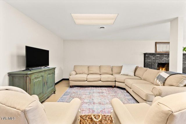 2012 Northwood Drive, Johnson City, TN 37601