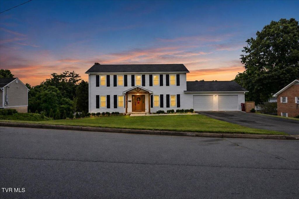 2012 Northwood Drive, Johnson City, TN 37601