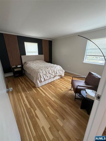 3 Manchester Court 140, Wayne, NJ 07470