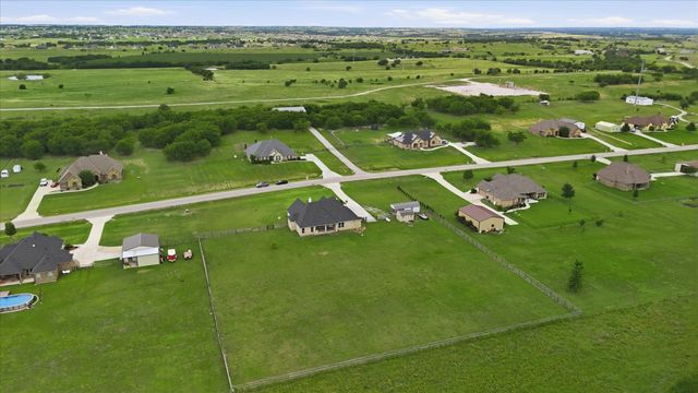 160 Vista Ridge Drive N, Decatur, TX 76234
