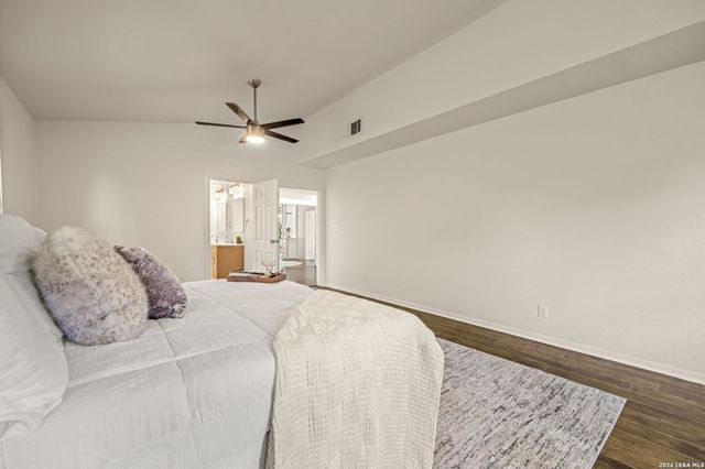 443 Westhill PL, San Antonio, TX 78201