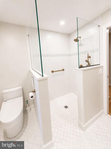 101 PARK DR., Doylestown, PA 18901