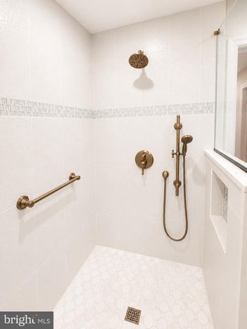 101 PARK DR., Doylestown, PA 18901