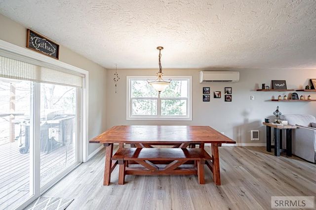 1036 N 1100 E, Shelley, ID 83274