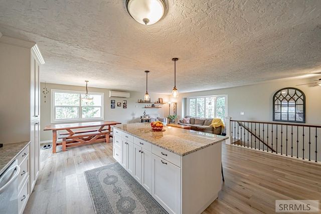 1036 N 1100 E, Shelley, ID 83274