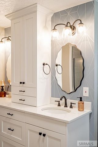 1036 N 1100 E, Shelley, ID 83274