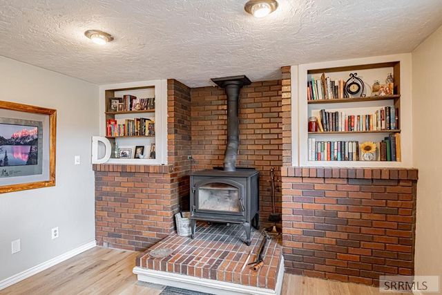 1036 N 1100 E, Shelley, ID 83274