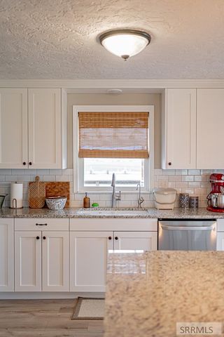 1036 N 1100 E, Shelley, ID 83274