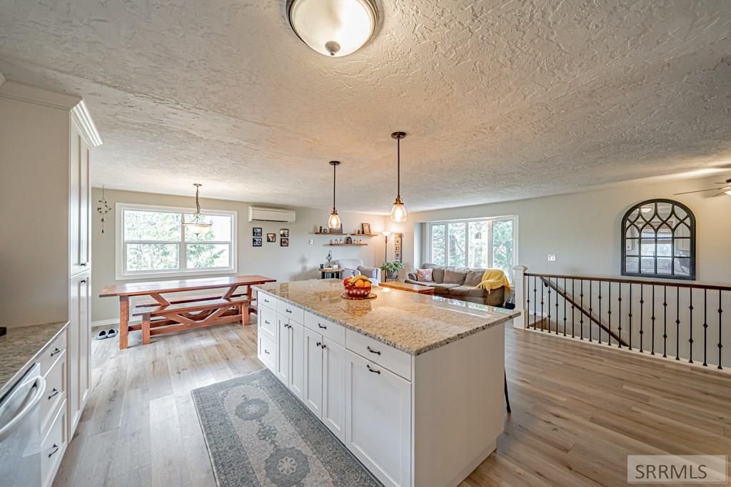 Image 23 of property listing at 1036 N 1100 E, Shelley, ID 83274