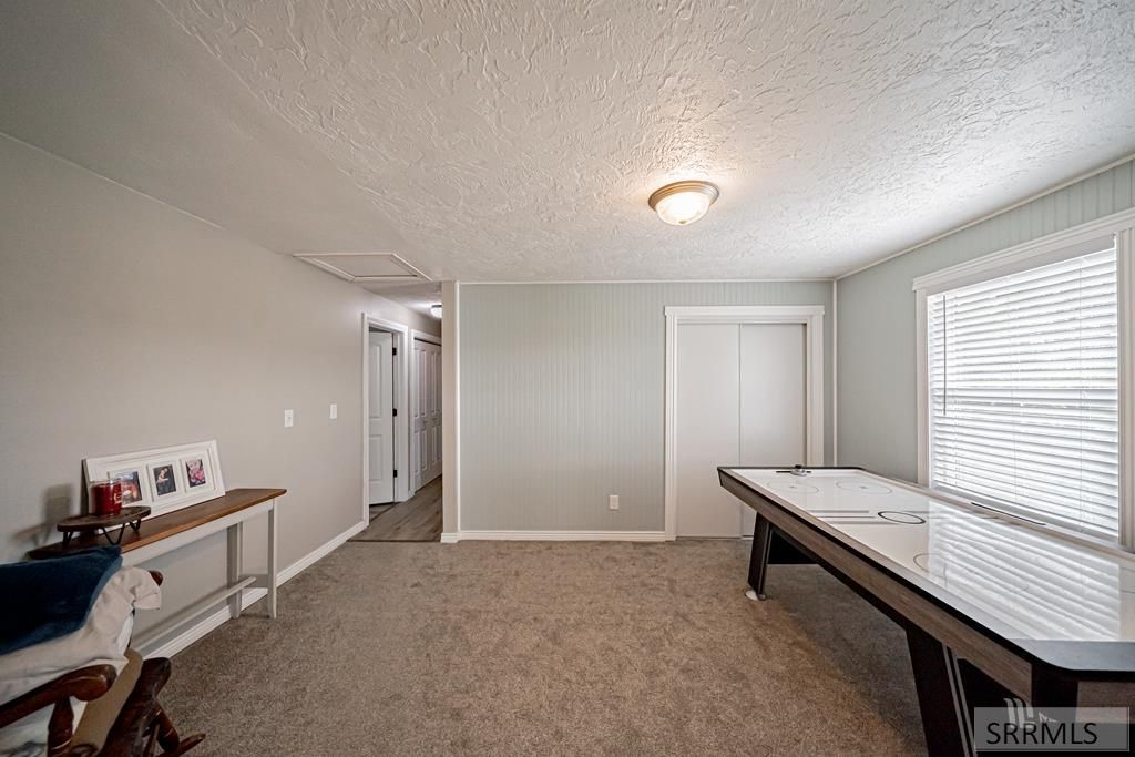 Image 41 of property listing at 1036 N 1100 E, Shelley, ID 83274