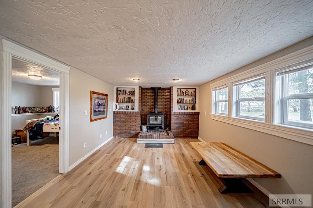 Image 55 of property listing at 1036 N 1100 E, Shelley, ID 83274